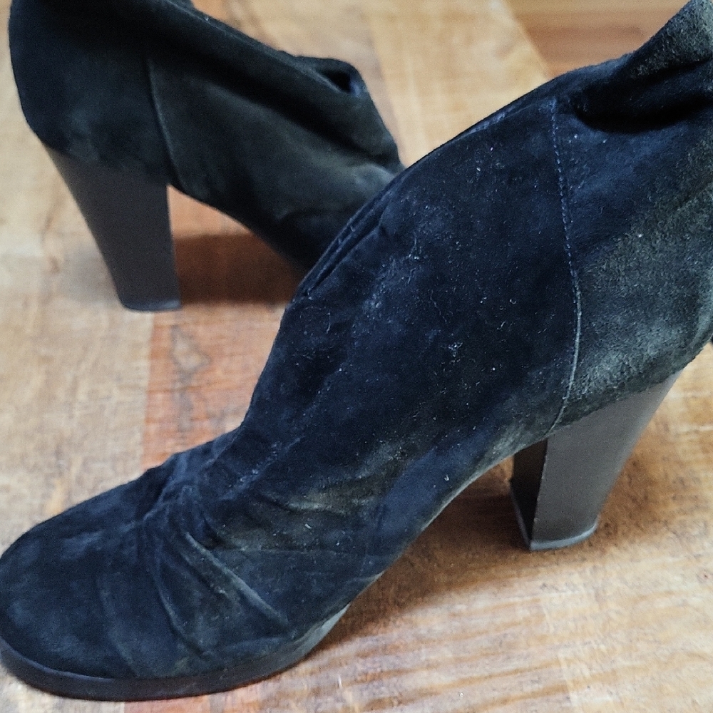 Dollhouse Black Heeled Boots Vintage Style